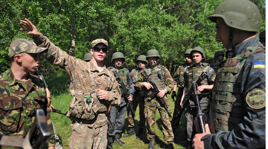 Binh sĩ từ 18 quốc gia tham gia diễn tập tại Ukraine. Ảnh: RIA Novosti