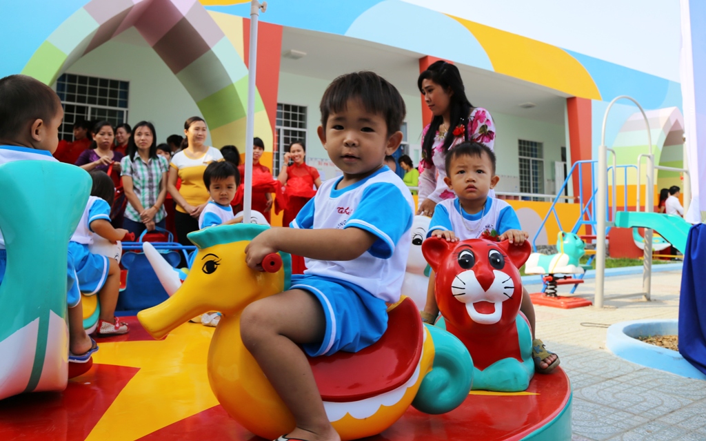 &nbsp;Khi ho&agrave;n tất giai đoạn 2 trường sẽ nu&ocirc;i giữ 350 trẻ