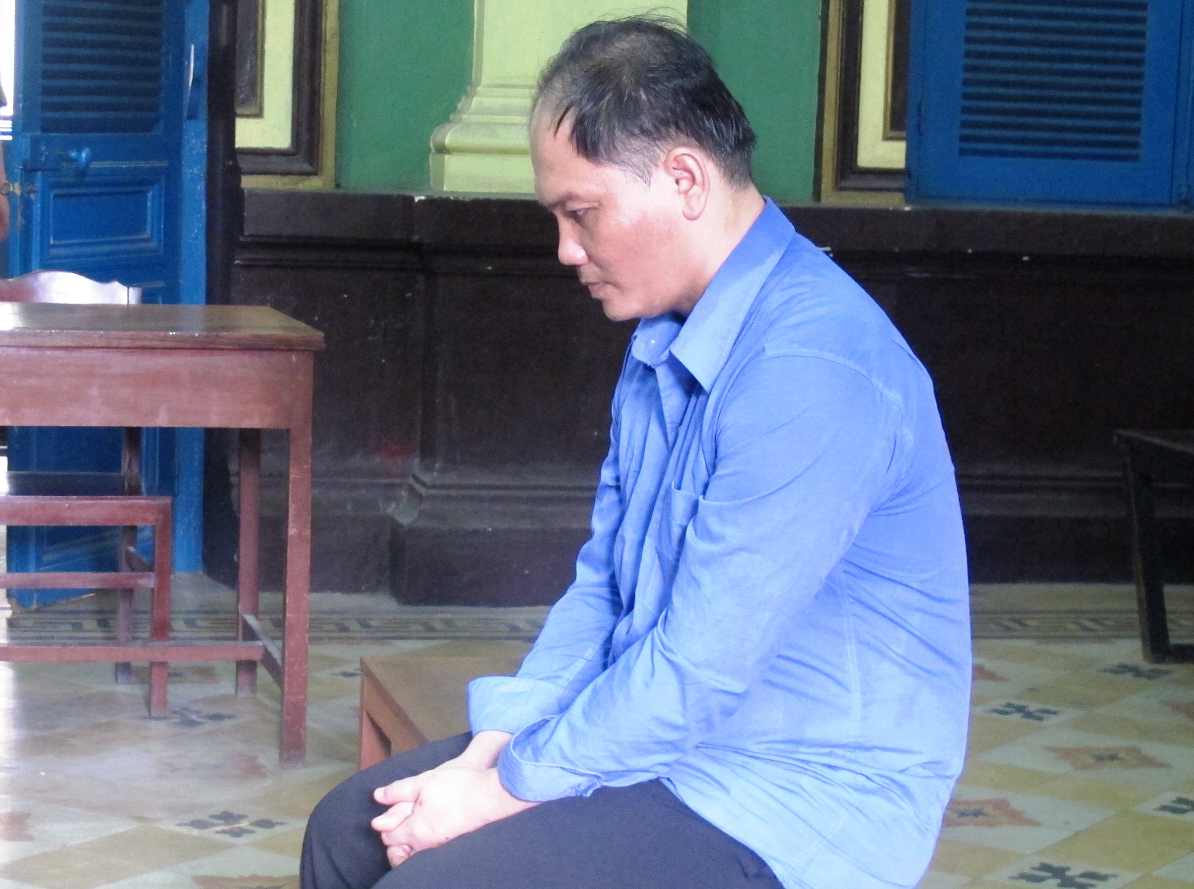 Bị c&aacute;o Nguyễn Hồng Vinh tại t&ograve;a