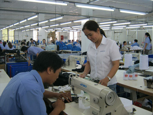 Ai cũng có Tết