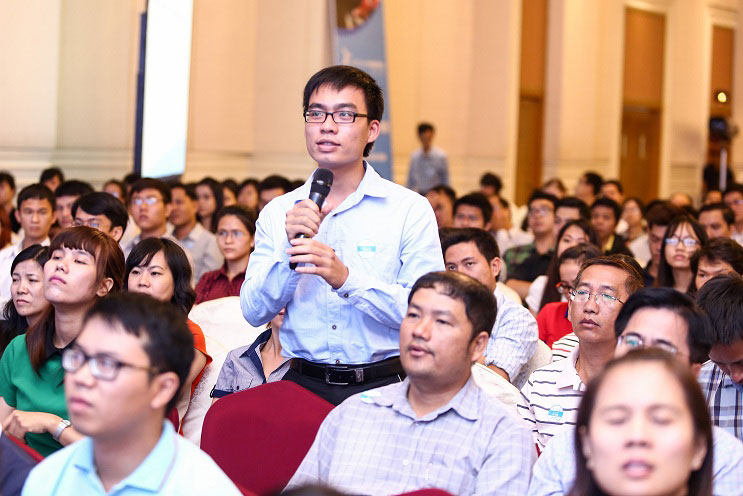C&aacute;c bạn trẻ tham gia hội thảo &ldquo;Năm mới, th&agrave;nh c&ocirc;ng mới&rdquo; do VietnamWorks tổ chức tại TP HCM Ảnh: NGUY&Ecirc;N KH&Ocirc;I