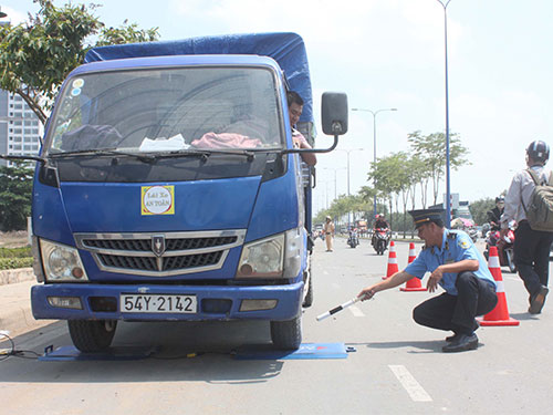 Dẹp nạn bảo kê xe quá tải