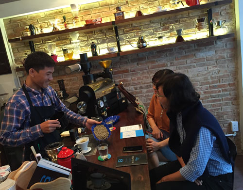 “Sống chết” với cà phê