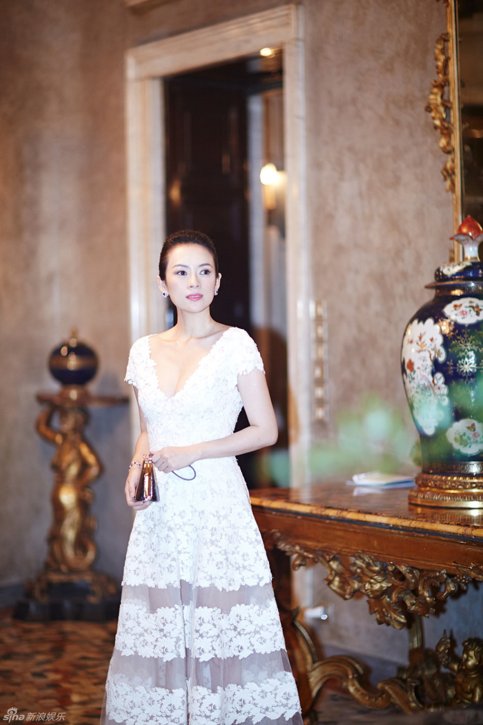 Vẻ đẹp lộng lẫy của Tử Di