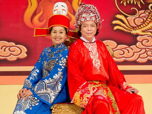 Chạy đua làm kịch Táo quân