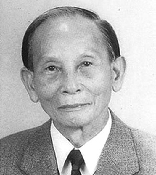 Một đời dạy văn, một đời viết văn
