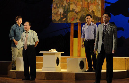 Cảnh trong vở “Nắng quái chiều hôm” của tác giả Nguyễn Đăng Chương (Cục trưởng Cục Nghệ thuật Biểu diễn) - người có nhiều kịch bản được các đơn vị dàn dựng nhất cuộc thi Ảnh: CTV