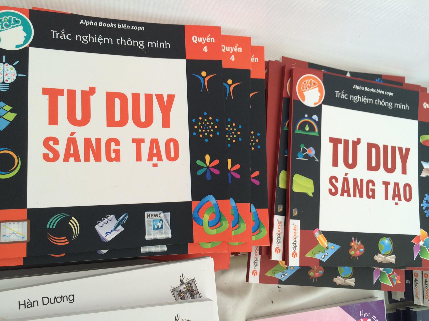 Bộ s&aacute;ch &ldquo;Tư duy s&aacute;ng tạo&rdquo; m&agrave; nh&agrave; sản xuất đang hứa thu hồi