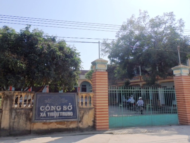 C&ocirc;ng sở x&atilde; Thiệu Trung - nơi &ocirc;ng Trương Trọng Gi&acirc;p đang c&ocirc;ng t&aacute;c