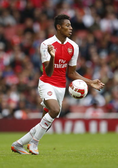 Sao trẻ tuổi 17 Adelaide l&agrave; niềm tin tương lai của Arsenal