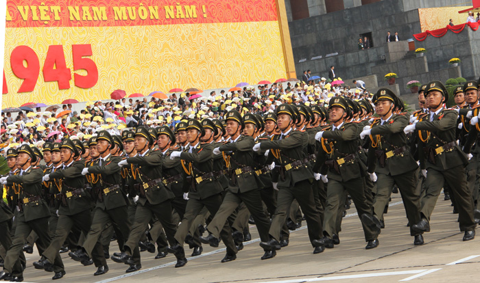 C&aacute;c chiến sĩ an ninh nh&acirc;n d&acirc;n