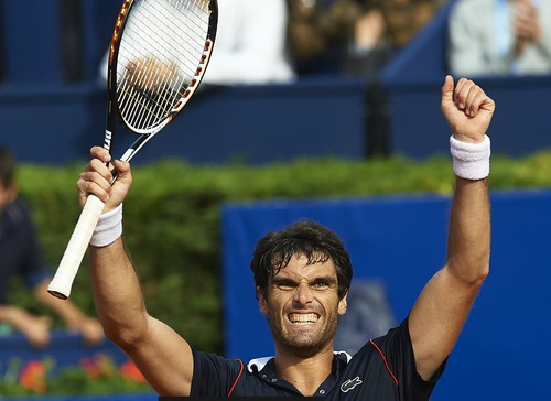 Pablo Andujar vượt qua David Ferrer