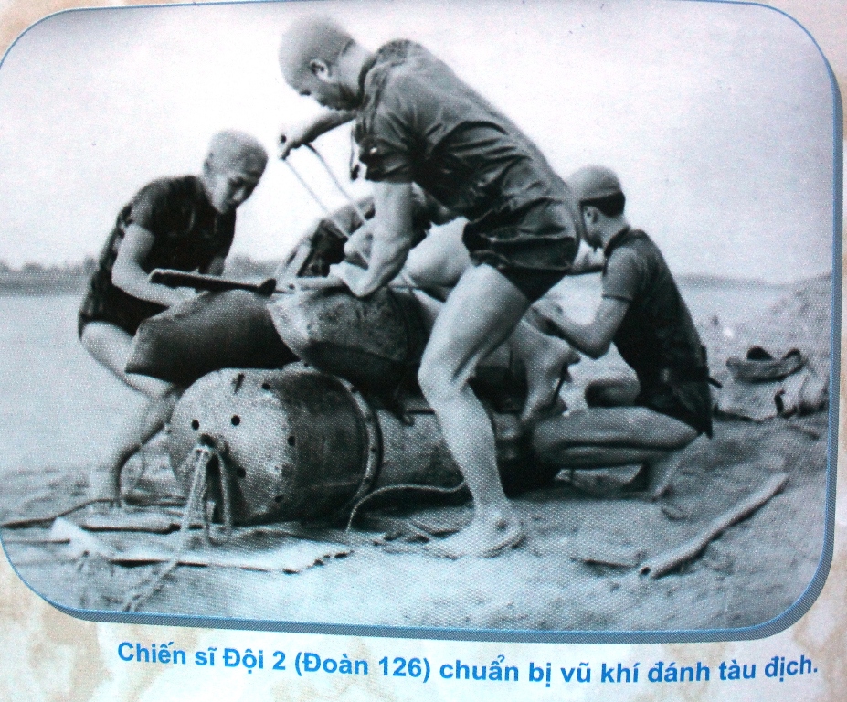  Đặc c&ocirc;ng chuẩn bị trận đ&aacute;nh