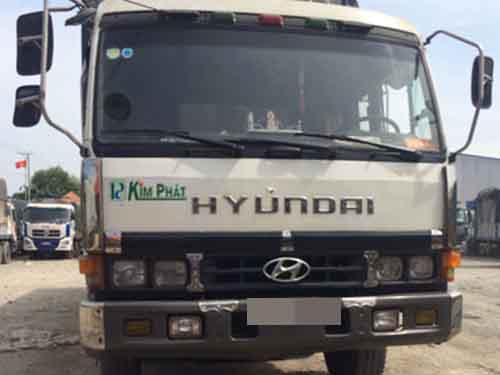 “Xe vua” lại lộng hành