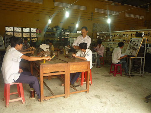 Hờ hững với học nghề
