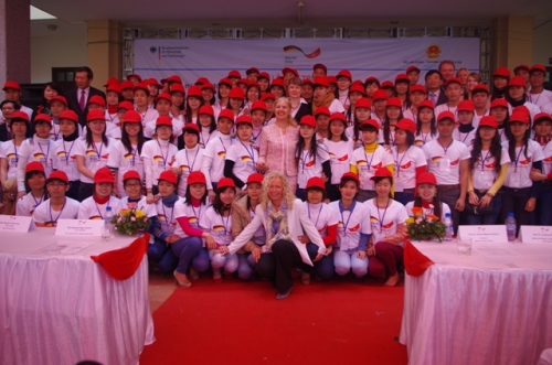 Lao động tr&uacute;ng tuyển sang Đức l&agrave;m điều dưỡng năm 2014Ảnh: L&ecirc; H&acirc;n