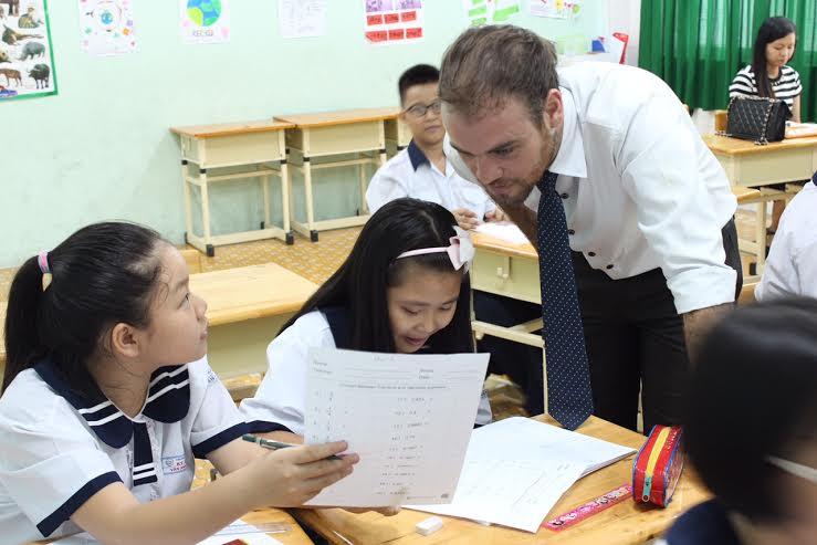 HS Trường Tiểu học Kỳ Đồng (Q.3) trong tiết học chương trình tiếng Anh tích hợp