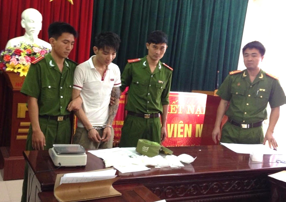 Đối tượng c&ugrave;ng tang v&acirc;t của vụ &aacute;n.