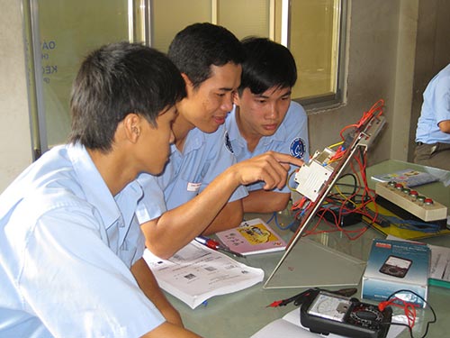TP HCM: Nâng tỉ lệ lao động qua đào tạo lên 72%