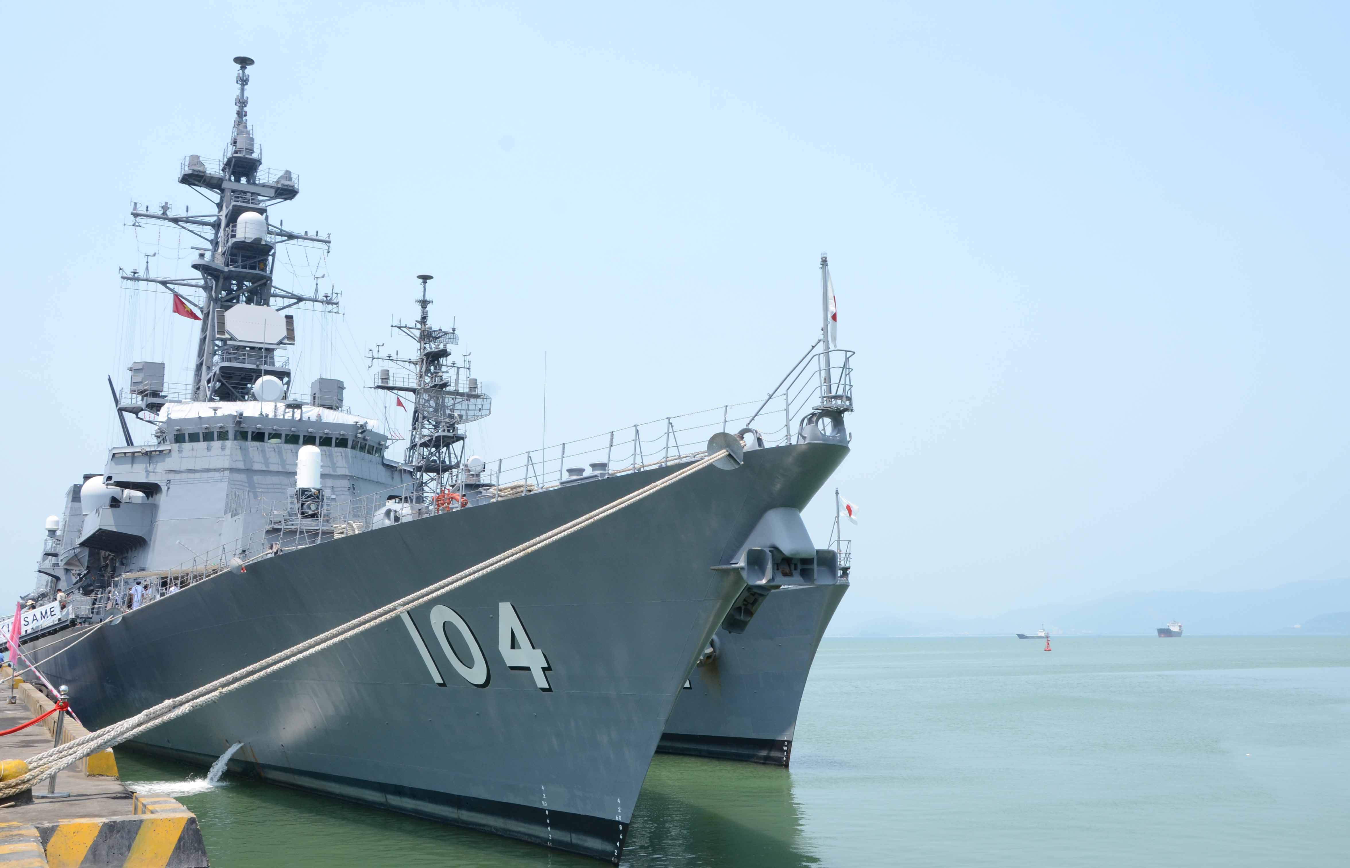 T&agrave;u JS Kirisame mang theo 165 thuỷ thủ đo&agrave;n