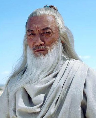 Vai Trương Tam Phong trong phim Ỷ thiên đồ long ký phiên bản năm 2005