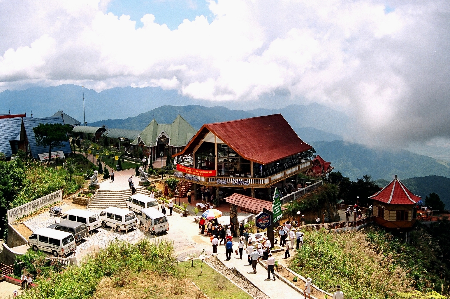B&agrave; N&agrave;