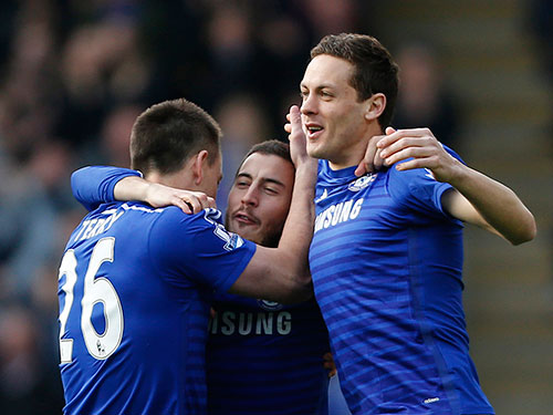 HLV Mourinho mạo hiểm dùng Matic và Fabregas