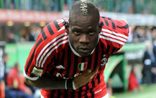 “Siêu quậy” Balotelli phải ký hợp đồng sống ngoan, hiền ở Milan