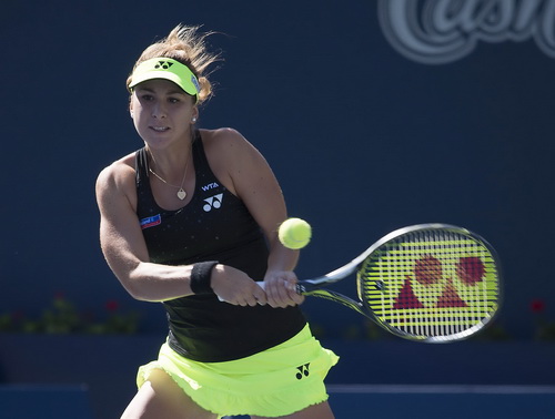 Kiều nữ Wozniacki thua sốc Bencic, Wawrinka bỏ cuộc ở Rogers Cup