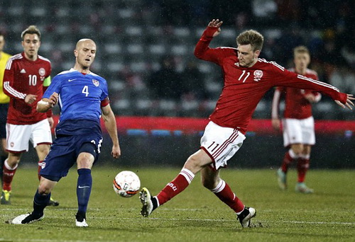 Nicklas Bendner ghi hat-trick cho Đan Mạch