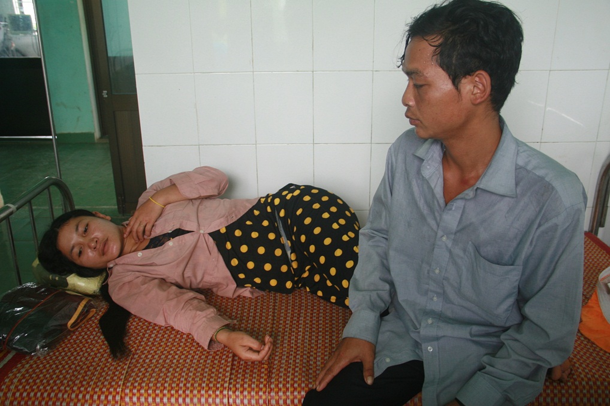 Bệnh h&acirc;n nghi nhiễm bệnh bạch hầu l&uacute;c đang điều trị tại Trung t&acirc;m Y tế huyện Phước Sơn