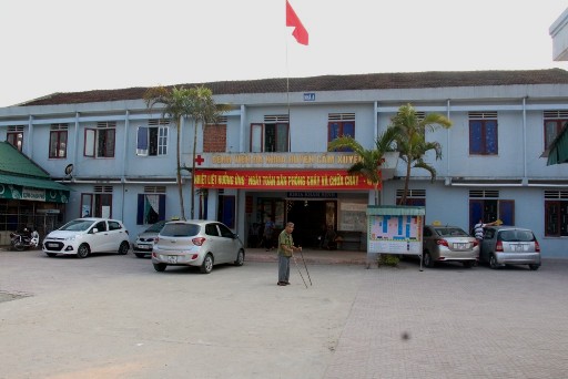 Trừ lương 4 y, bác sĩ xúc phạm và đuổi bệnh nhân khỏi bệnh viện
