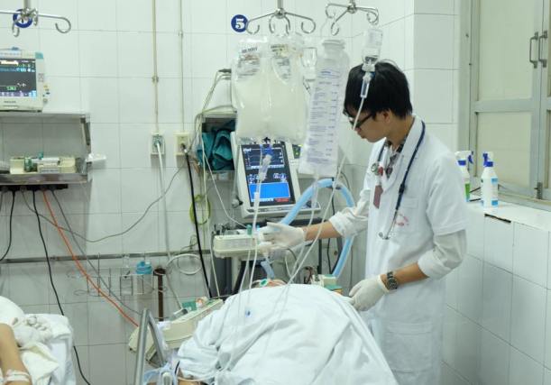 Bệnh nh&acirc;n D. đang được điều trị tại BV Việt Đức