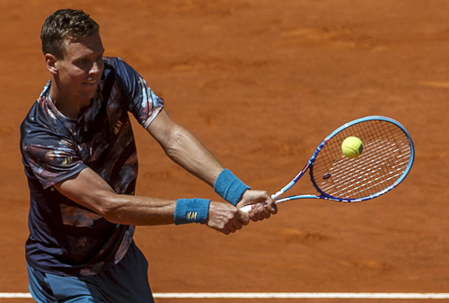 Berdych qu&aacute; vất vả trước tay vợt dương kim v&ocirc; địch Nadal