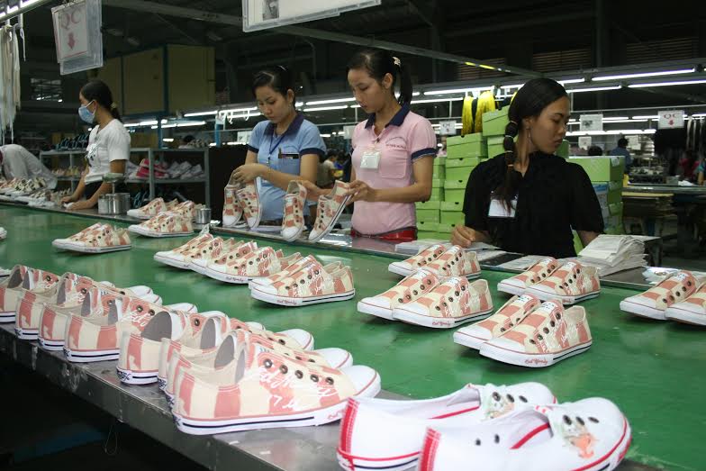 Cần c&oacute; lộ tr&igrave;nh hợp l&yacute; hơn đối với lao động nữ khi x&aacute;c định tỉ lệ lương hưu tăng th&ecirc;m của những năm đ&oacute;ng BHXH sau 15 năm đầu v&agrave; đề nghị chỉ giảm trừ 1% cho mỗi năm nghỉ hưu trước tuổi. 
