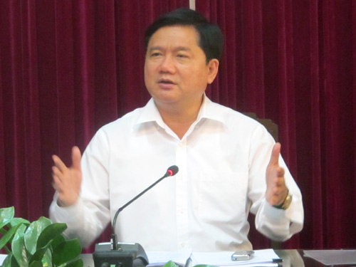 Bộ trưởng Thăng “chốt” sửa sân bay Tân Sơn Nhất từ 10-4
