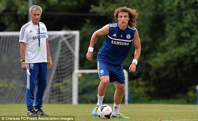 Luiz khi c&ograve;n ở Chelsea