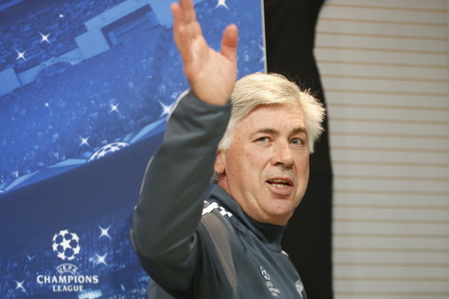 Sa thải HLV Ancelotti: Tham vọng vô bờ của Real Madrid