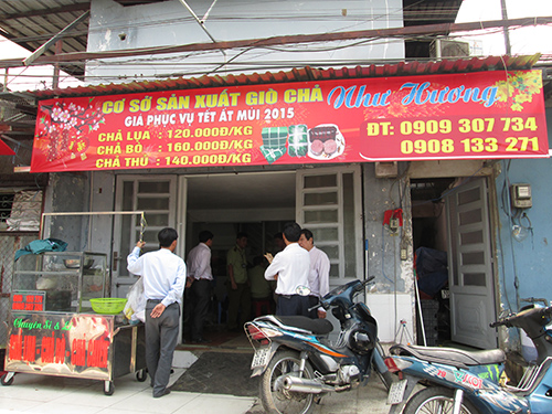 Kinh hoàng giò chả