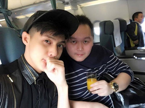 Những kẻ “buôn sao”: Quản lý hay giúp việc?
