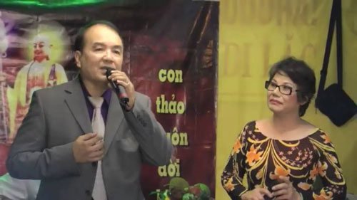 Chật vật giữ nghề ở xứ người: Hết lòng với hậu thế