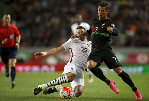 Khi Ronaldo ngại Albania