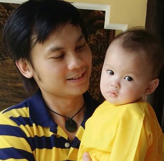 NSƯT Kim Tiểu Long mừng thôi nôi con trai