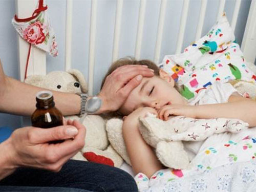 Nghỉ chăm con ốm phải có đầy đủ giấy tờ