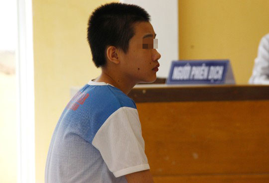 Giết bạn bán vé số, lãnh án 7 năm 6 tháng tù