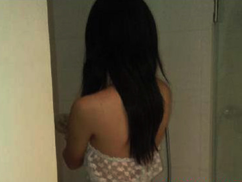 Đưa người yêu 16 tuổi mang thai vào nhà nghỉ dàn cảnh bán dâm