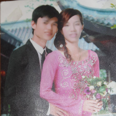 Ảnh cưới của chị Nguyễn Thị Đ&agrave;o v&agrave; anh Nguyễn B&aacute; Thanh