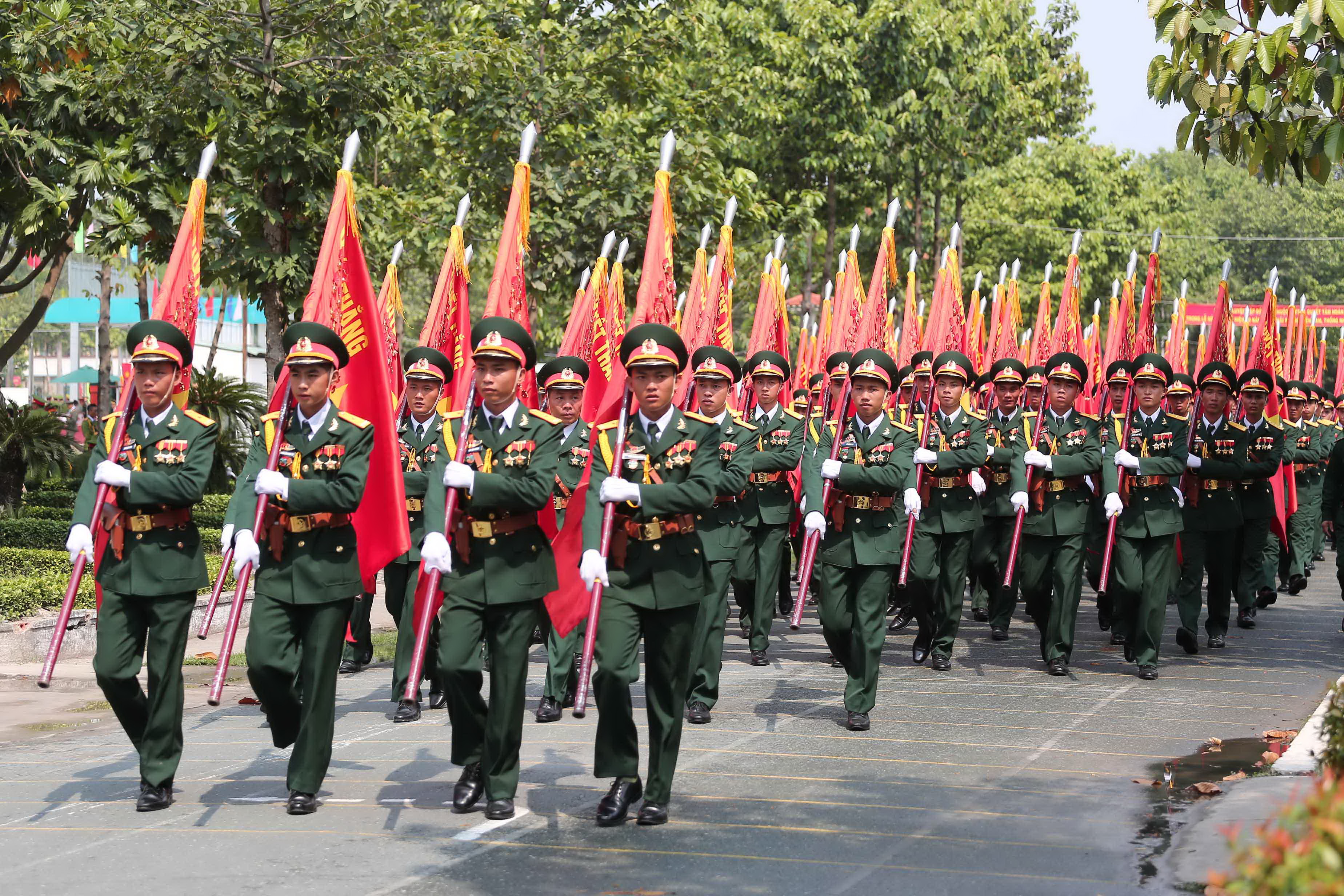 C&aacute;c khối thuần thục động t&aacute;c c&aacute; nh&acirc;n v&agrave; đội h&igrave;nh tương đối thống nhất, đều, đẹp