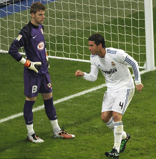 Thủ môn De Gea và Ramos đổi CLB với nhau là điều hoàn toàn có thể xảy ra