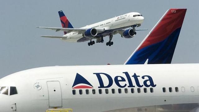 H&atilde;ng Delta Air Lines h&ocirc;m 25-1 đ&atilde; hủy 600 chuyến bay. Ảnh: EPA